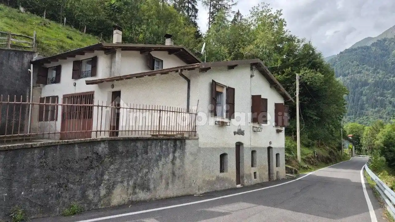 Rustico - Casale in vendita a Lozio