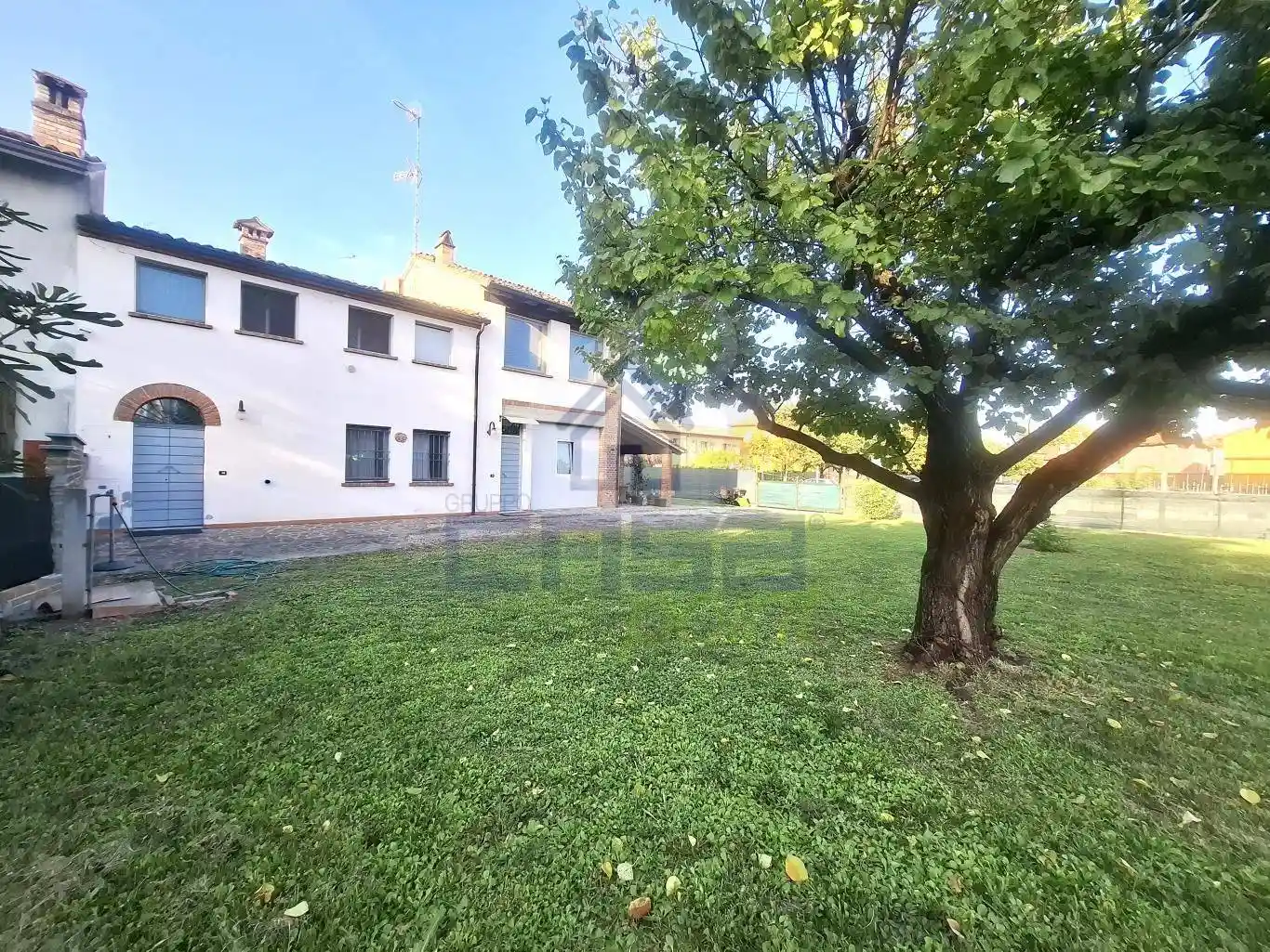 Casa indipendente in vendita a Castelvetro Piacentino