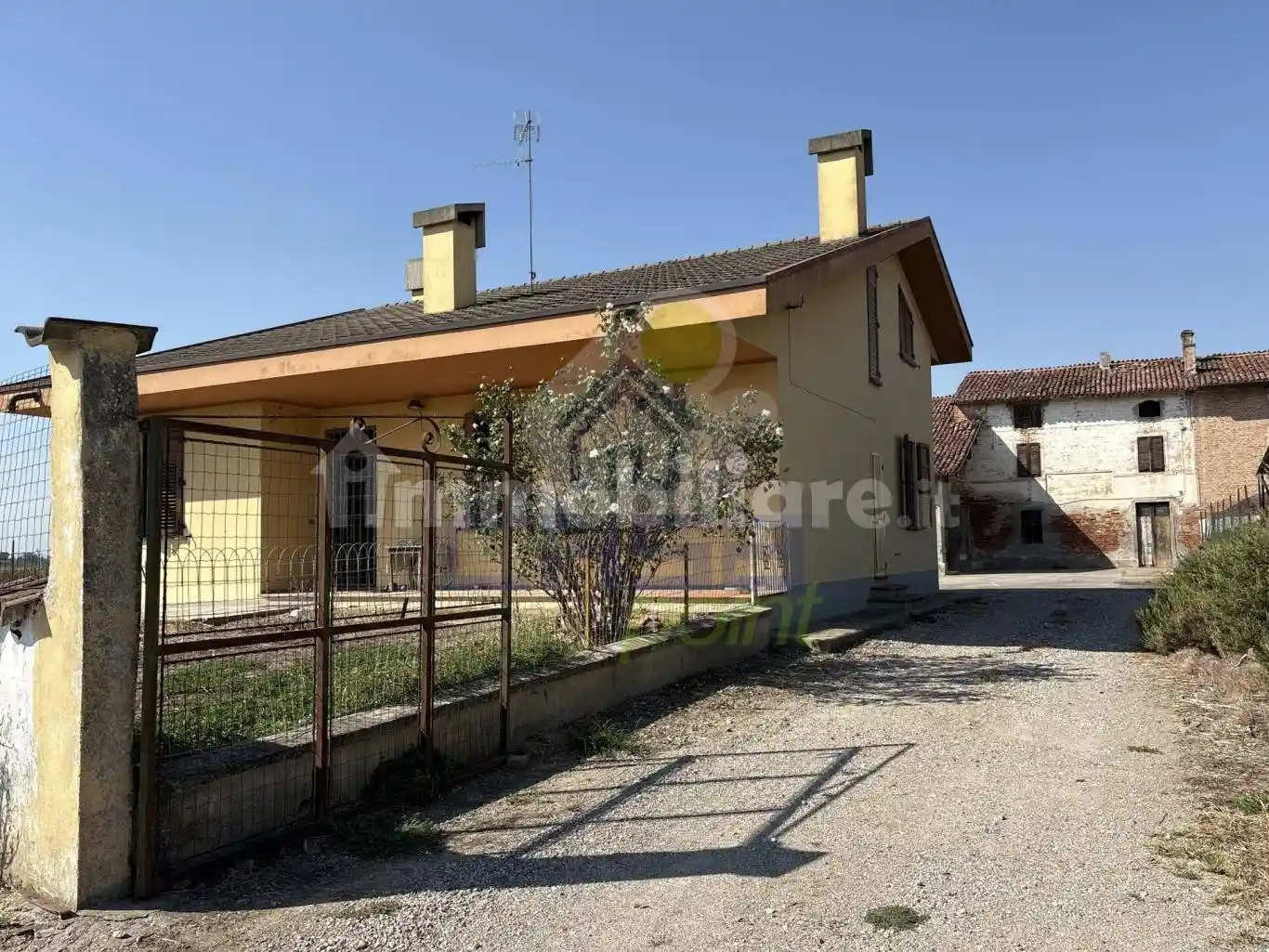 Rustico - Casale in vendita a Scandolara Ravara