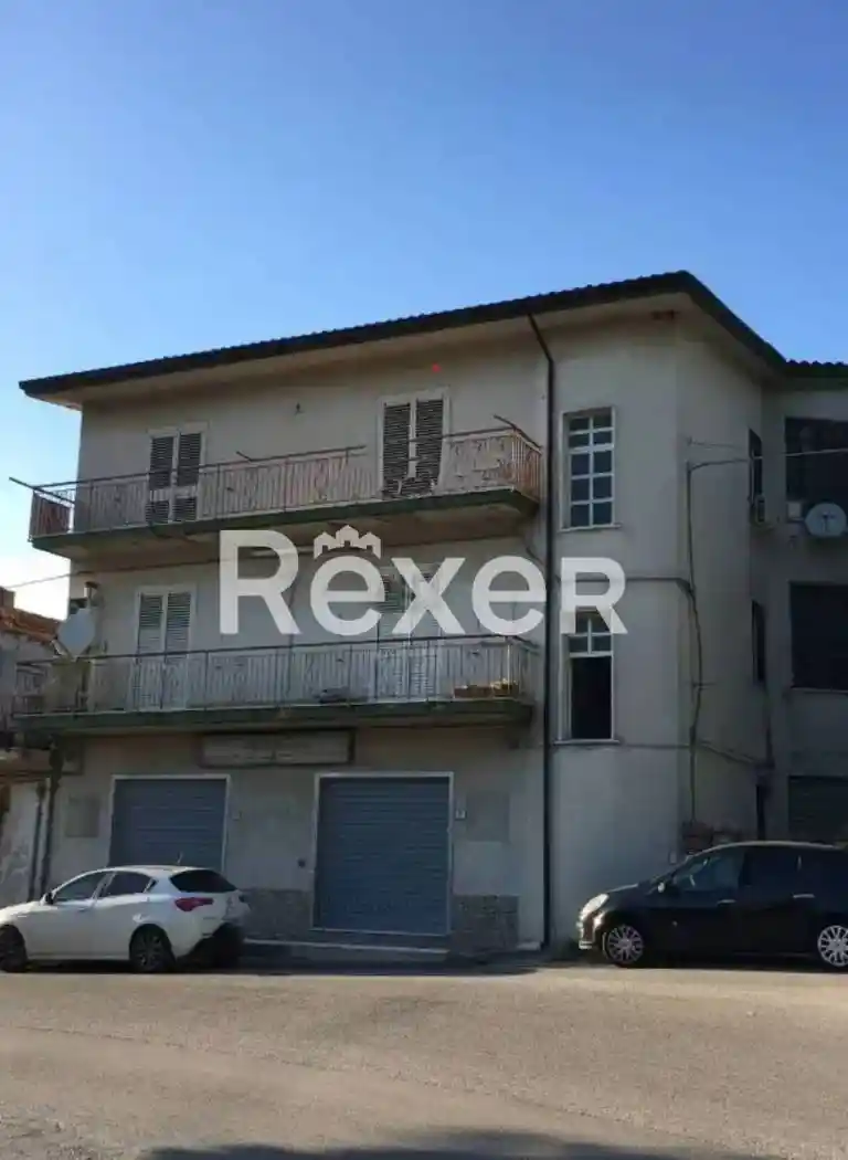Appartamento in vendita a Castelnuovo Cilento