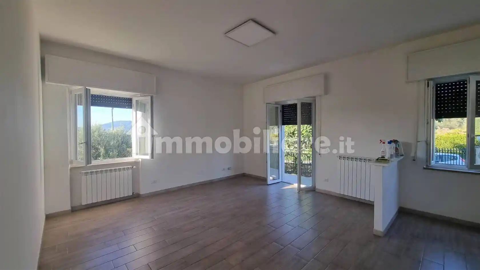 Casa indipendente in affitto a Selci