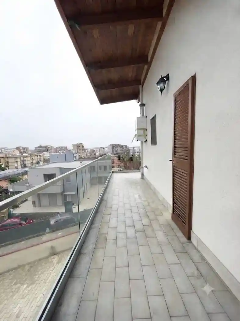 Appartamento in affitto a Napoli