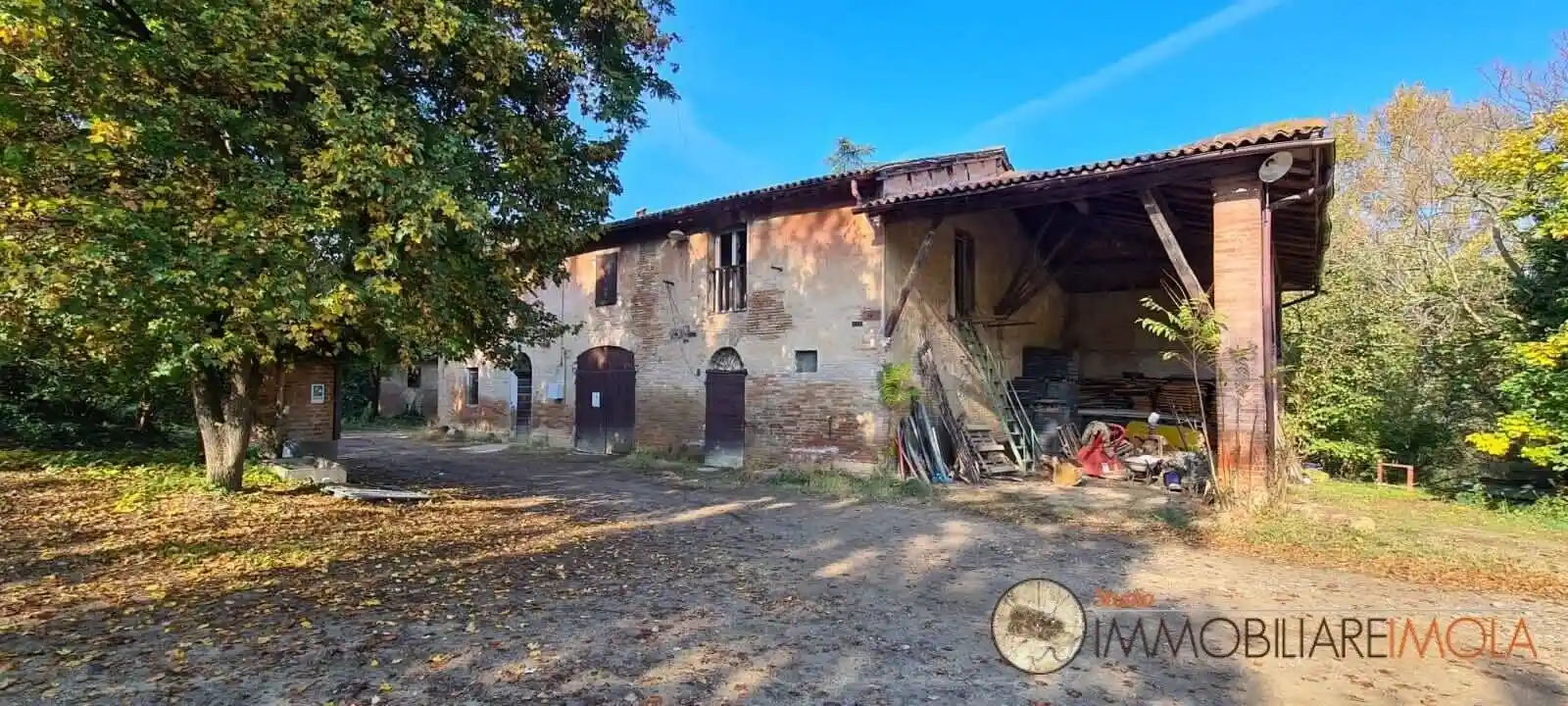 Rustico - Casale in vendita a Dozza
