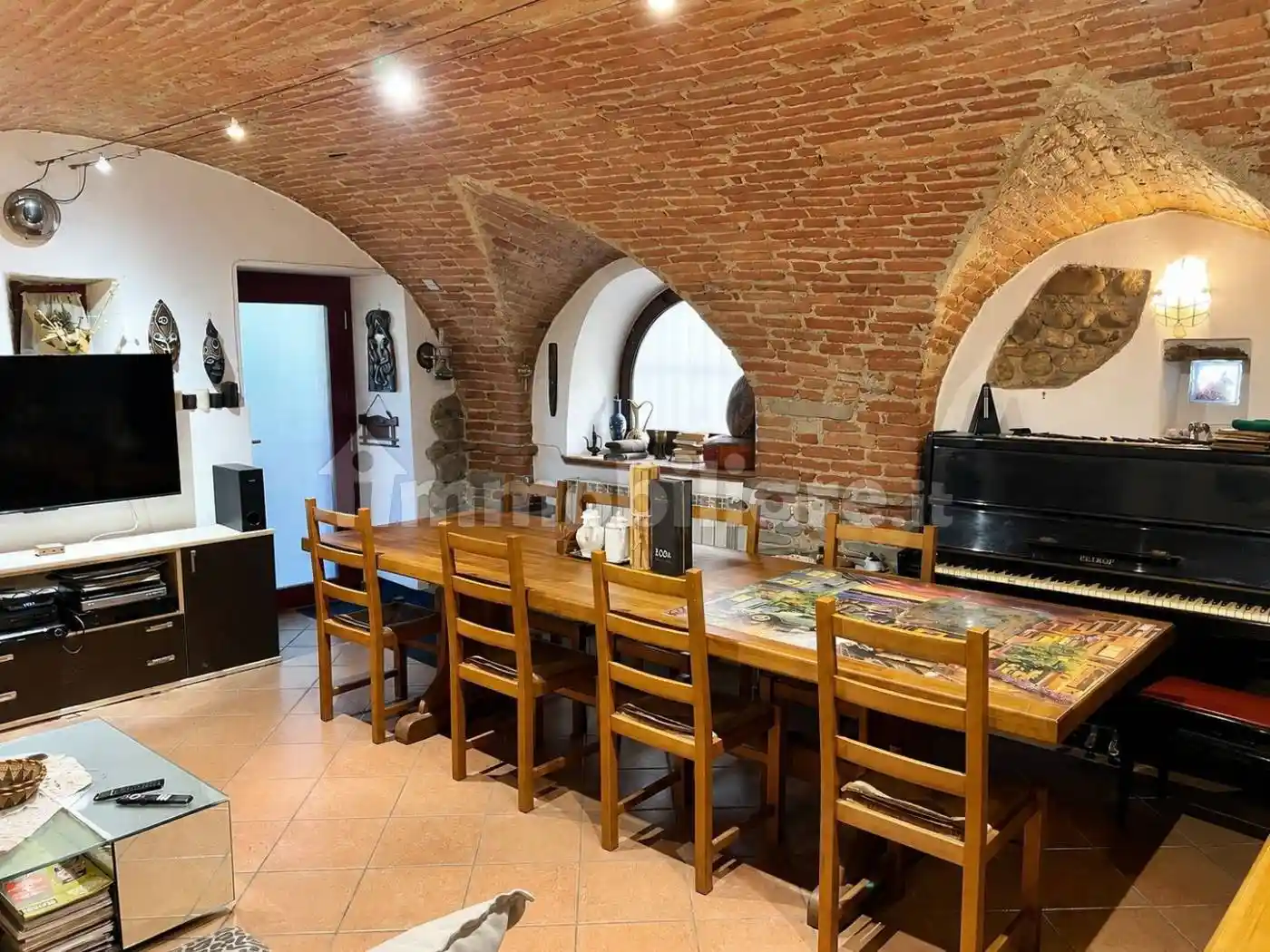Casa indipendente in vendita a Lesegno