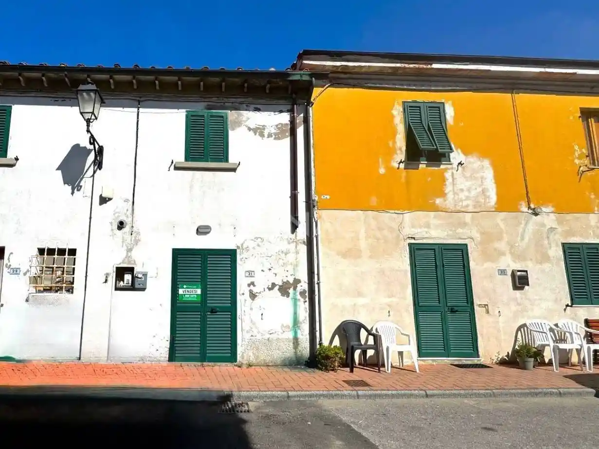 Casa indipendente in vendita a Crespina e Lorenzana