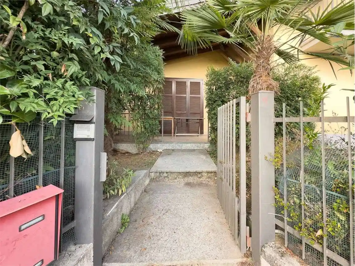 Villetta a schiera in vendita a Ispra