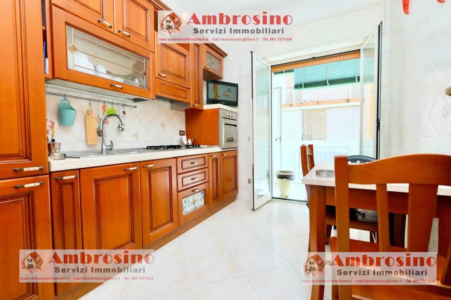 Appartamento in vendita a Napoli