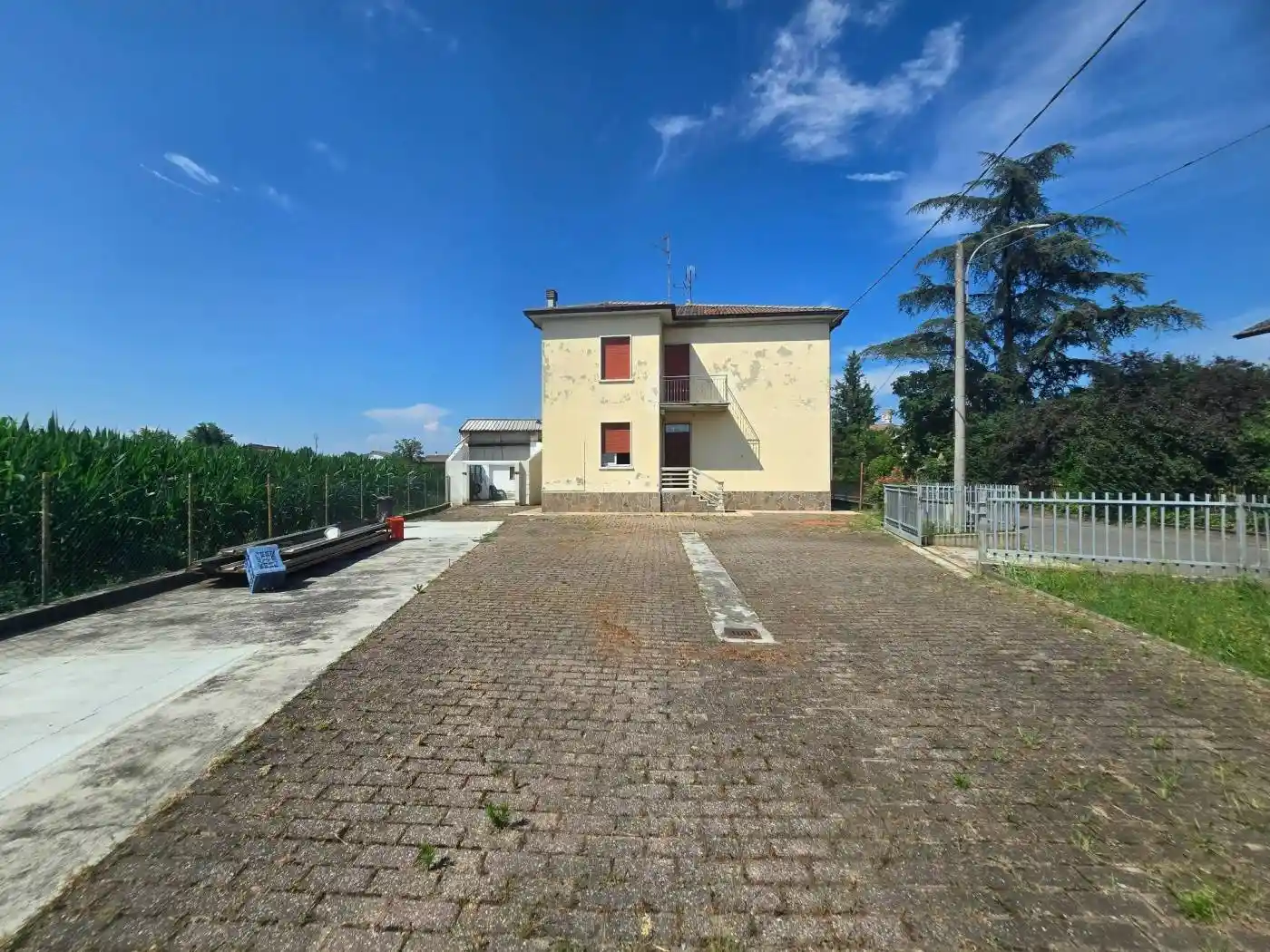Villa in vendita a Piacenza