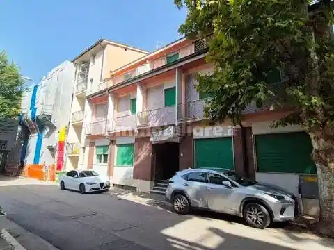 Palazzo - Edificio in vendita a Caramanico Terme