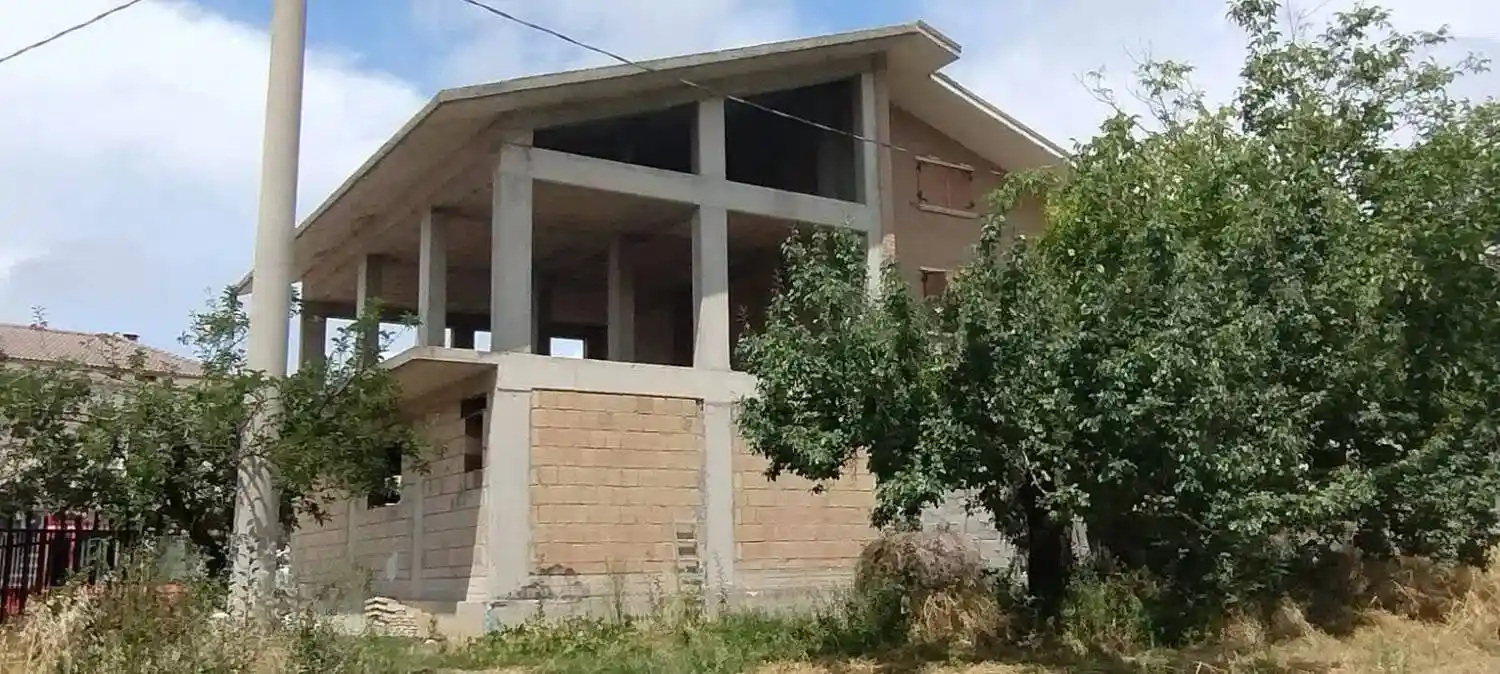 Villa in vendita a Serramonacesca