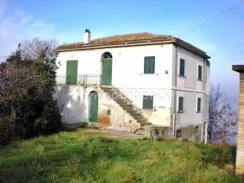 Rustico - Casale in vendita a Bucchianico