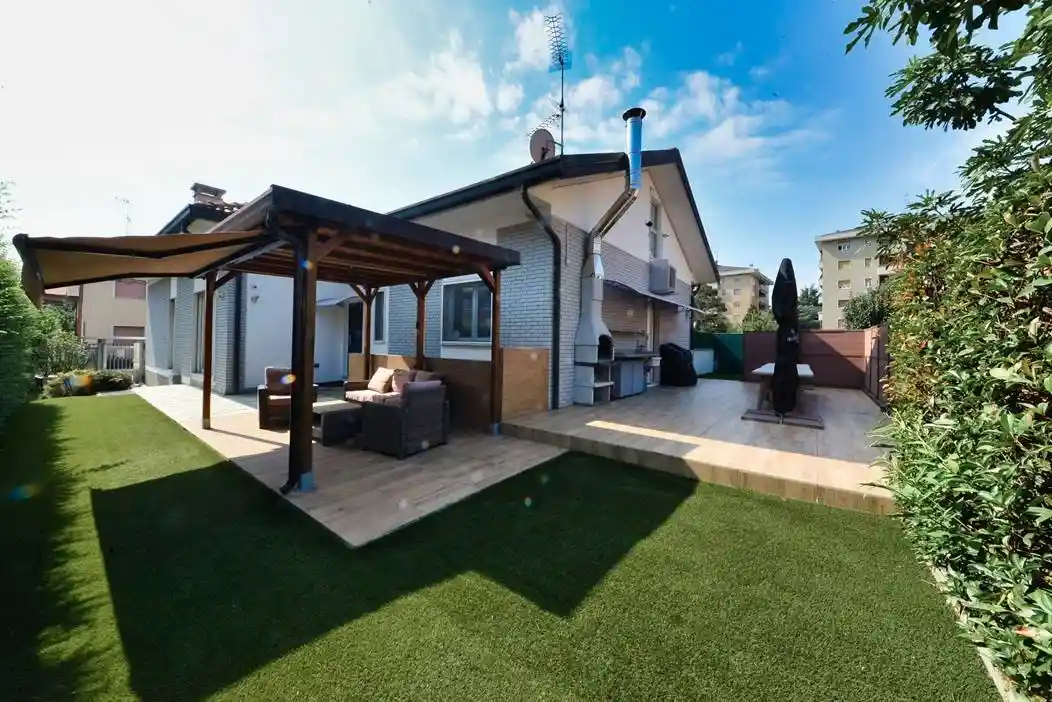 Villa in vendita a Paderno Dugnano