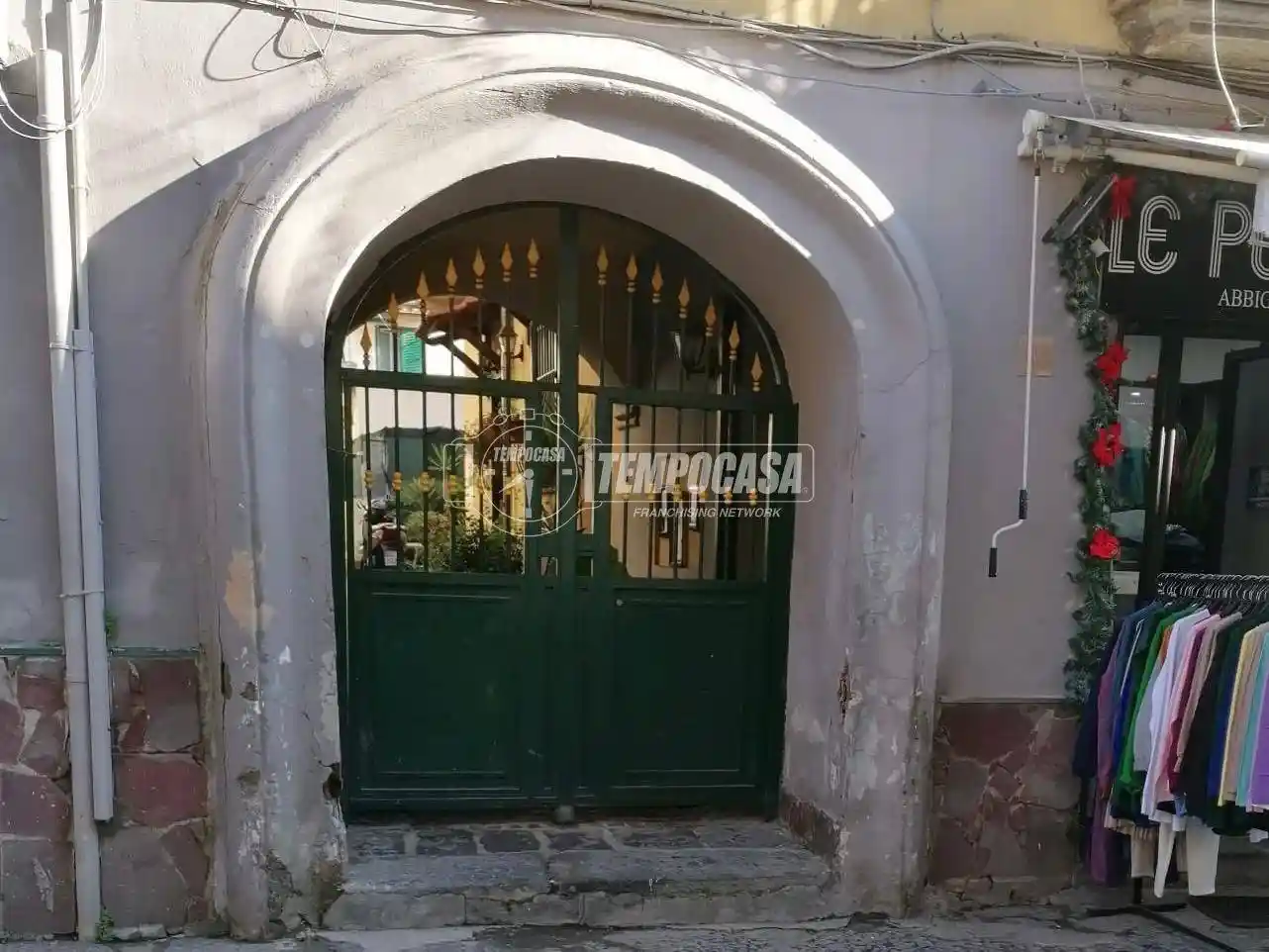 Appartamento in vendita a Napoli