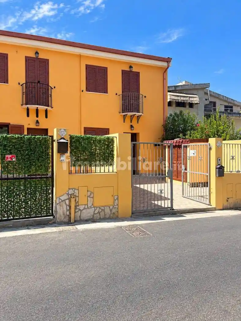 Villetta a schiera in vendita a Dolianova