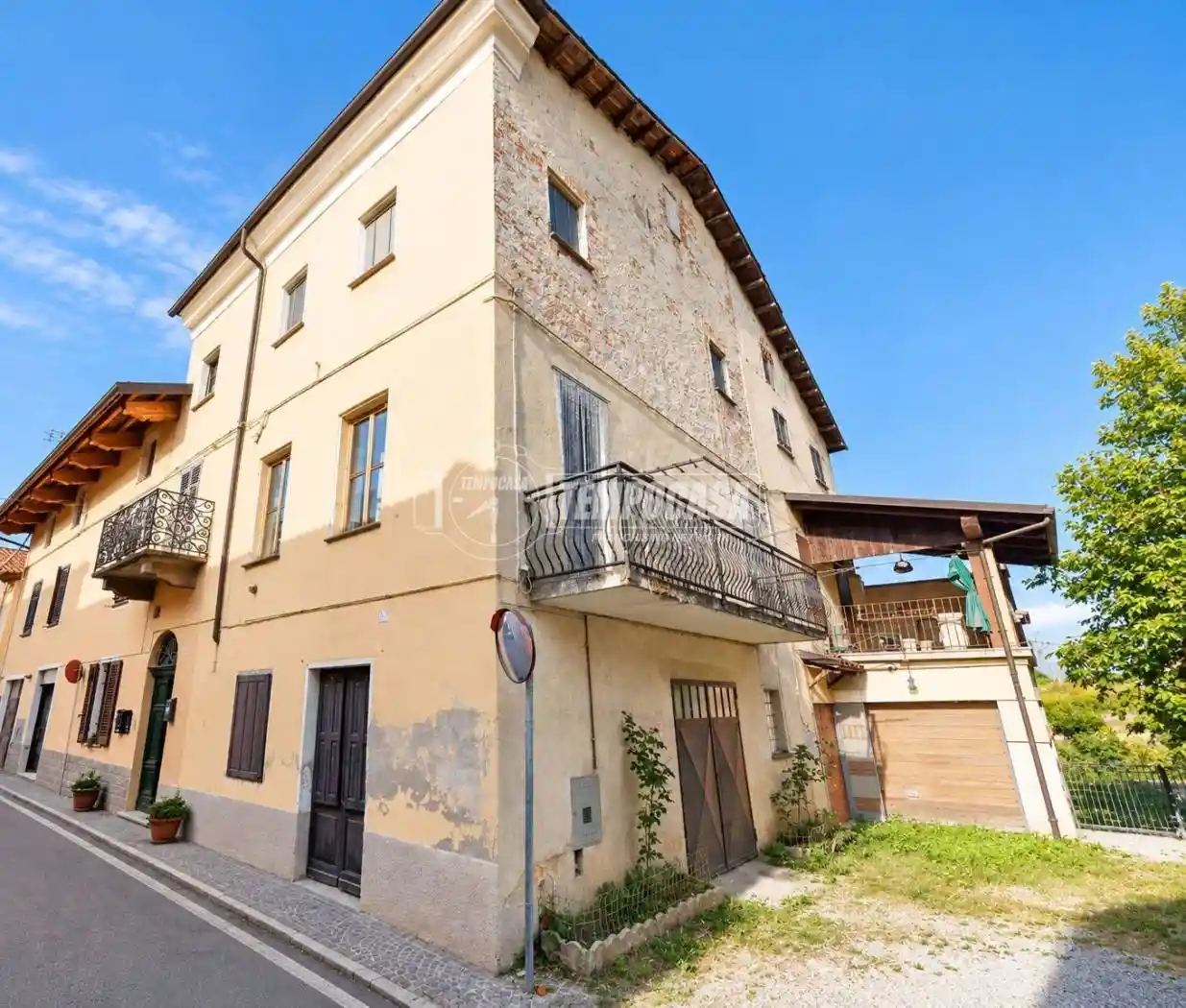 Casa indipendente in vendita a Trinità