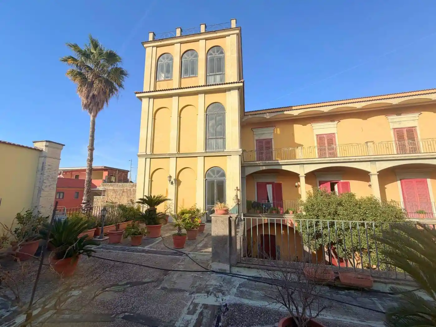 Palazzo - Edificio in vendita a Baiano