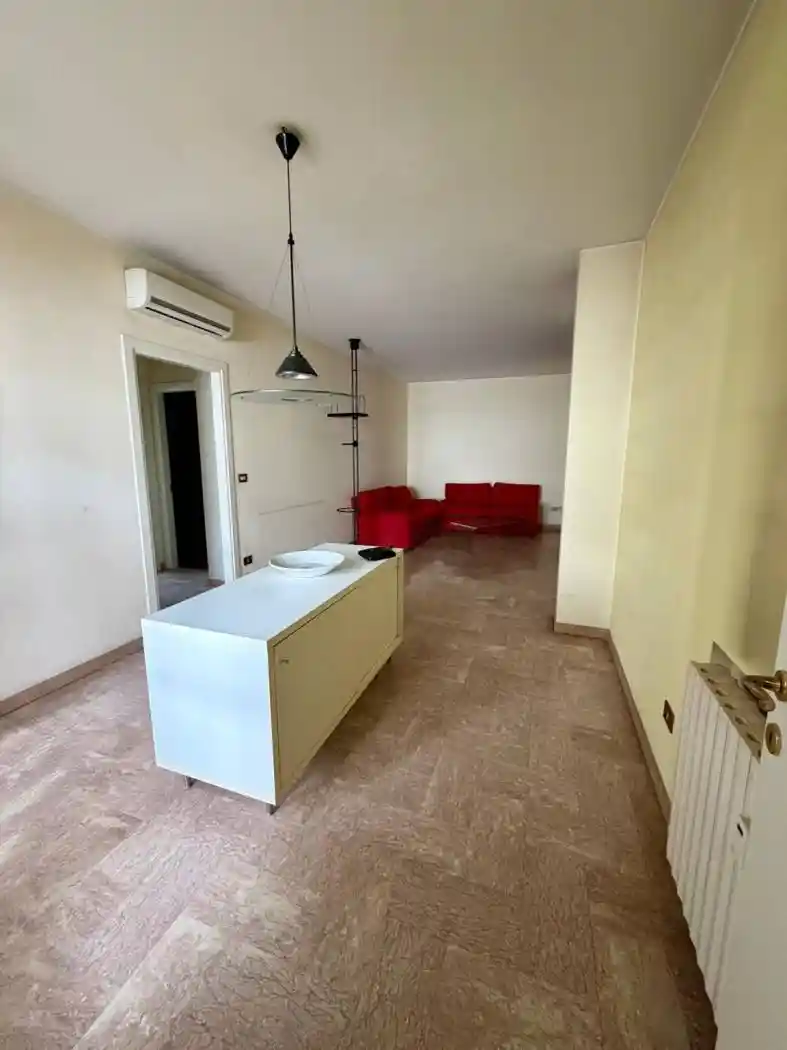 Appartamento in vendita a Modena