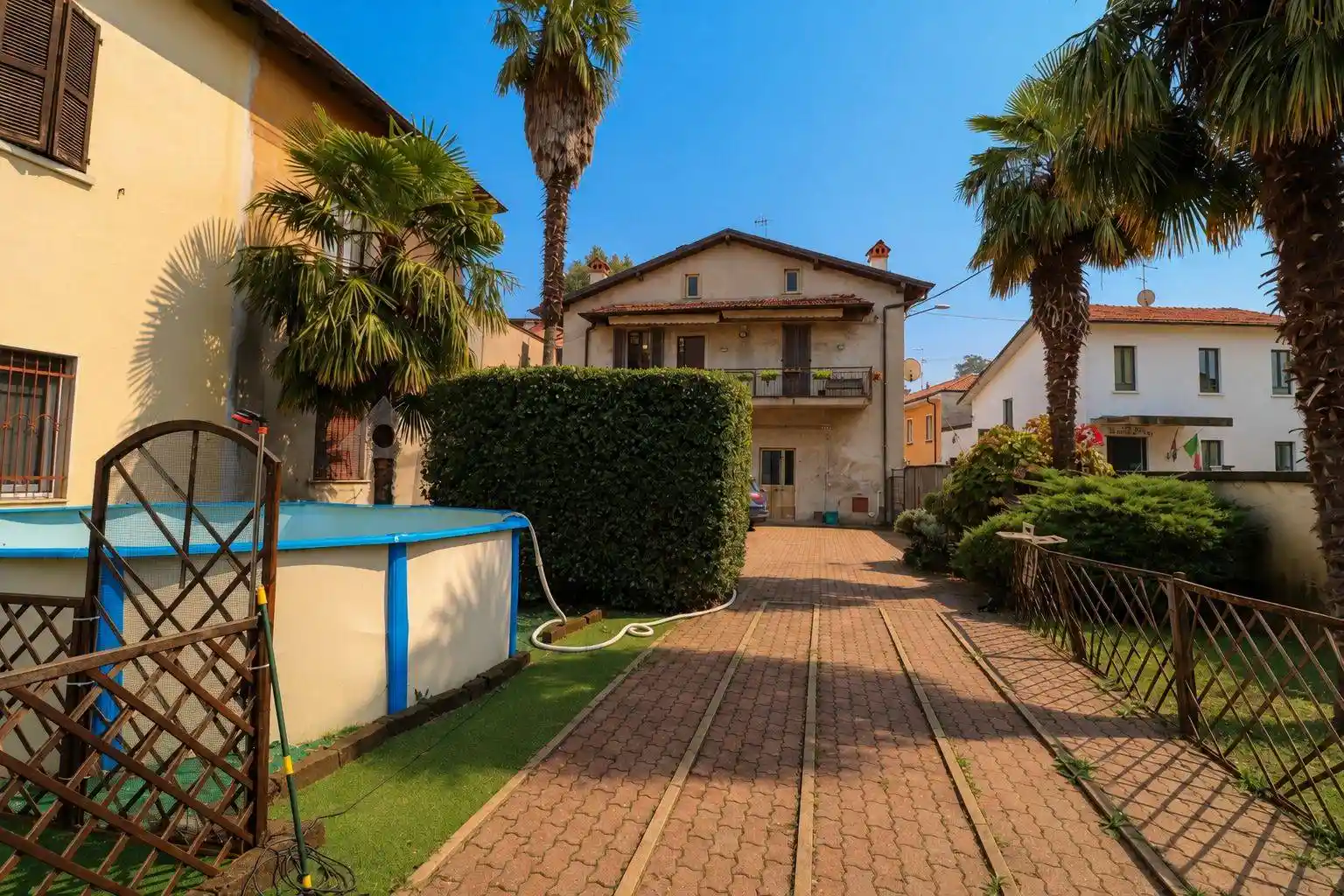 Villa in vendita a Saronno