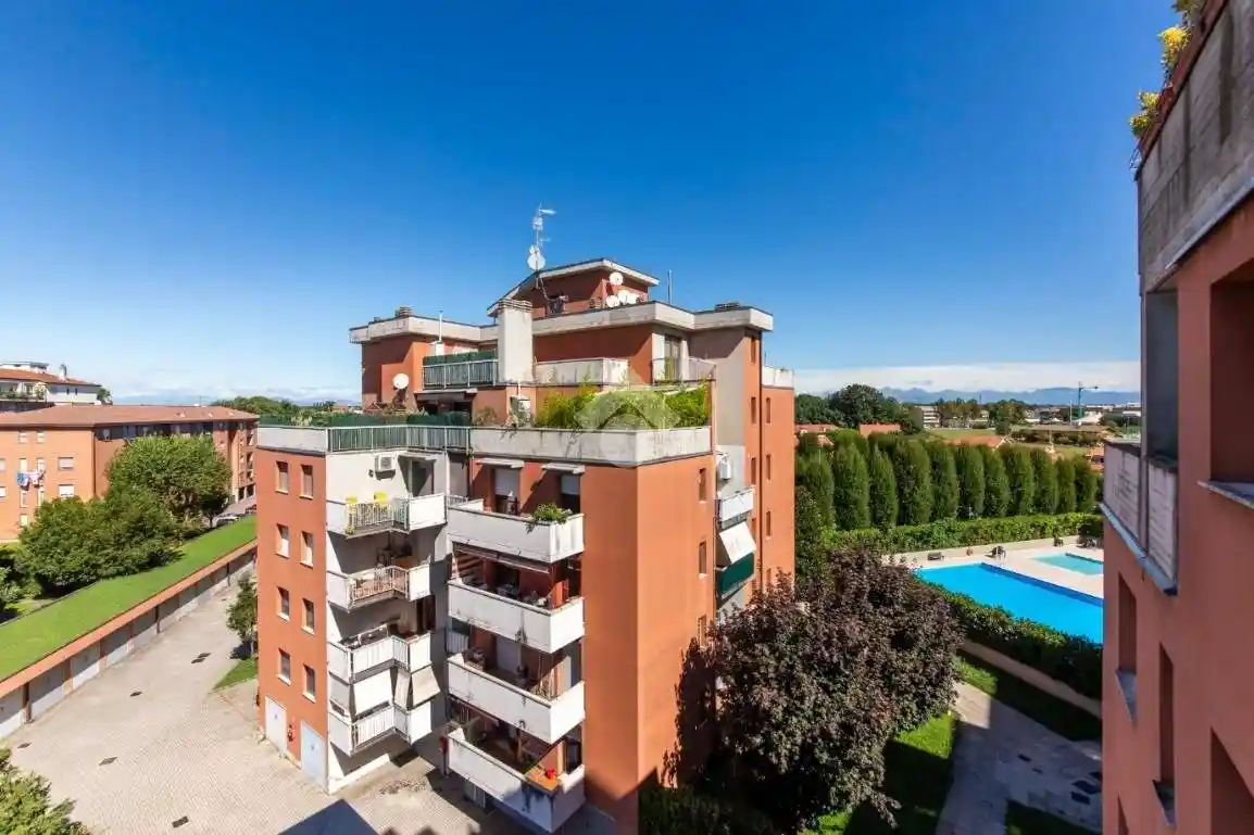 Appartamento in vendita a Lainate
