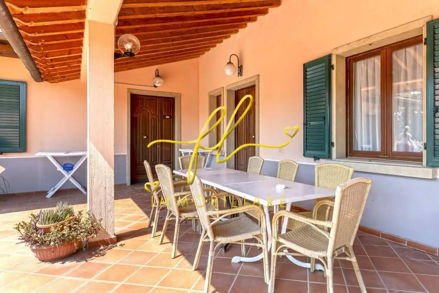 Appartamento in vendita a Cecina