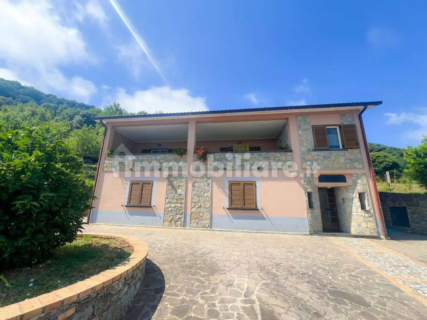 Casa indipendente in vendita a San Giovanni a Piro