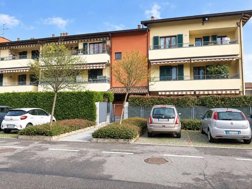 Appartamento in vendita a Appiano Gentile