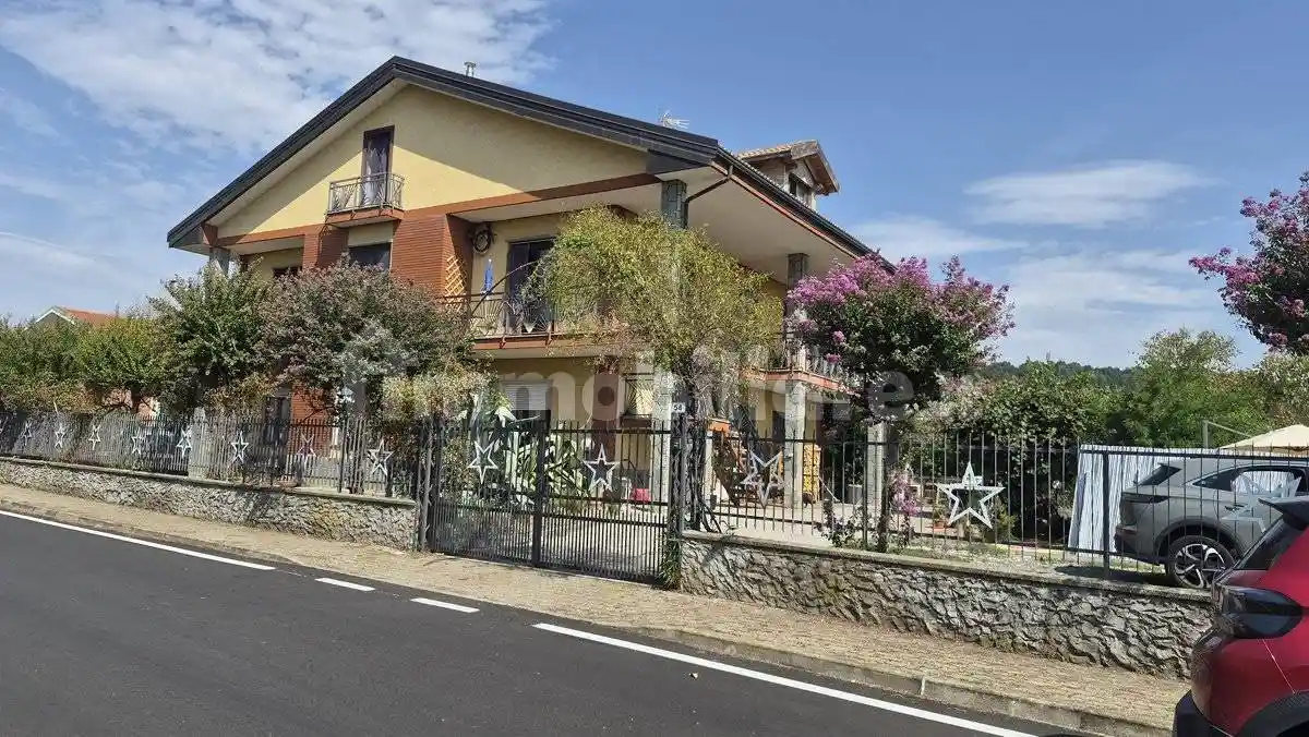 Villa in vendita a Bruino