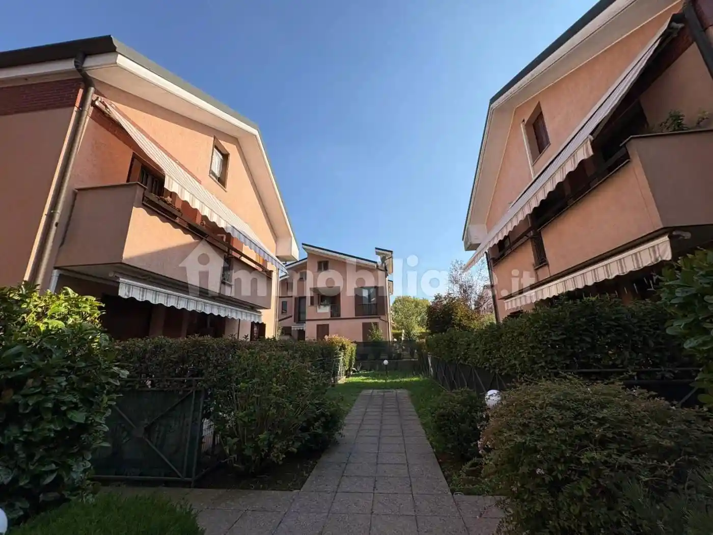 Appartamento in vendita a Cavenago di Brianza
