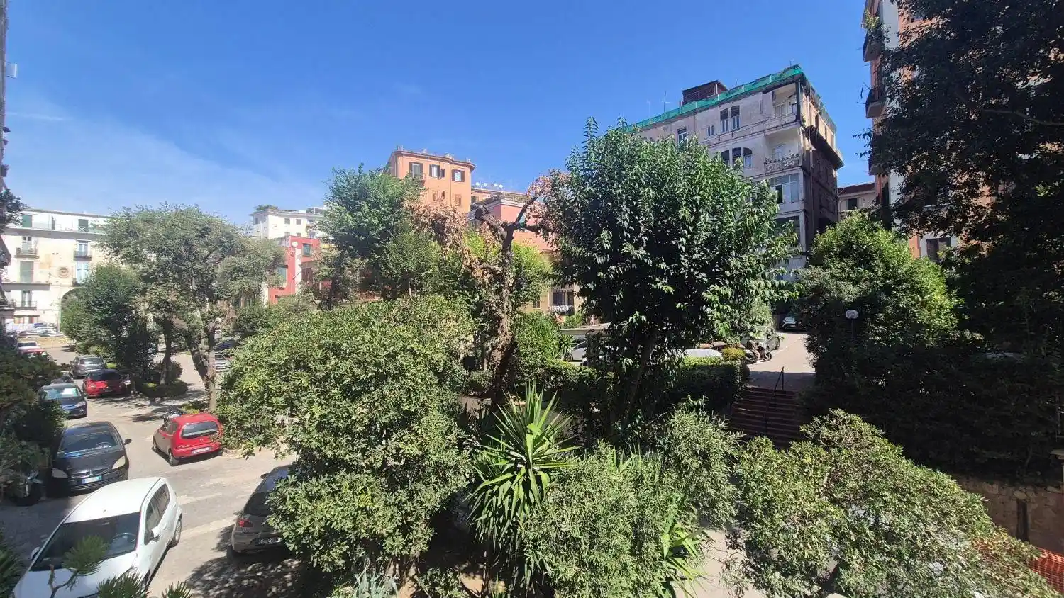 Appartamento in affitto a Napoli