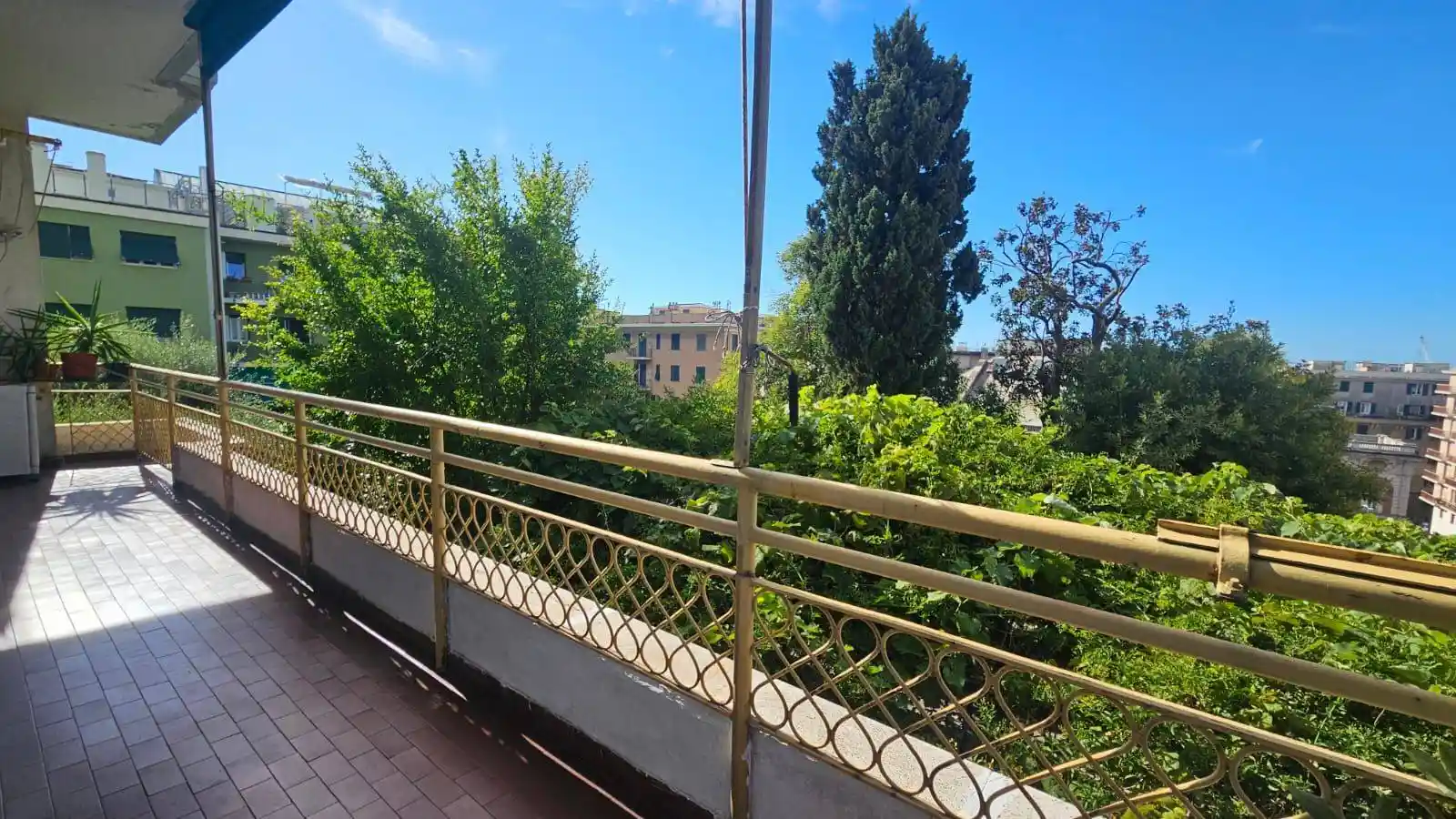 Appartamento in vendita a Genova