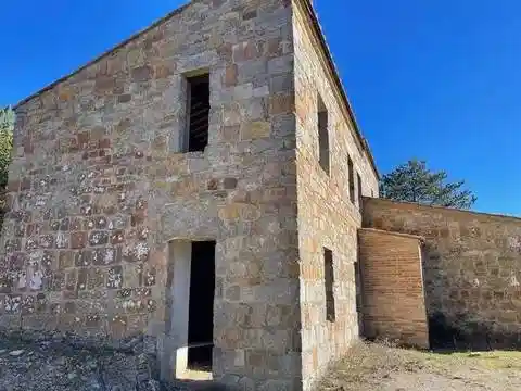 Rustico - Casale in vendita a Casole d'Elsa