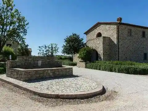 Rustico - Casale in vendita a Cortona