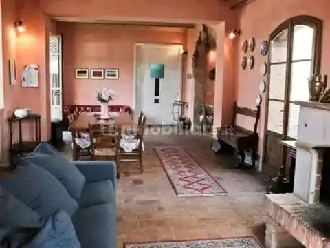Rustico - Casale in vendita a Buonconvento