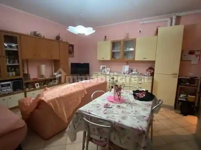 Appartamento in vendita a Piacenza