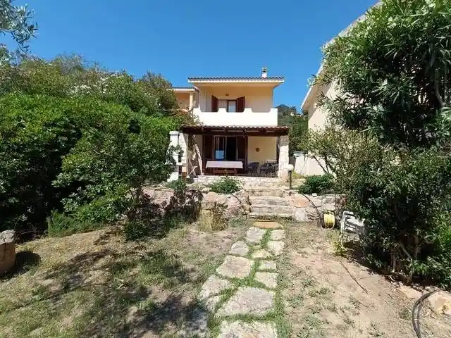 Villa in vendita a Pula