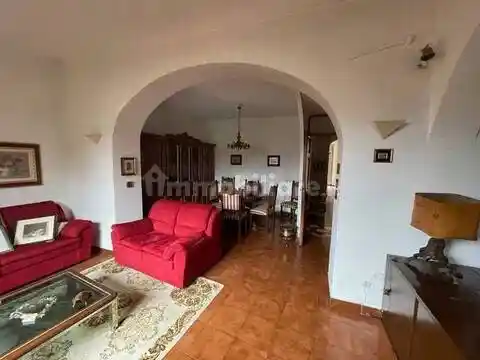 Appartamento in vendita a Monticiano