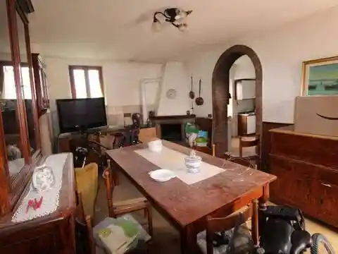 Appartamento in vendita a Monteroni d'Arbia