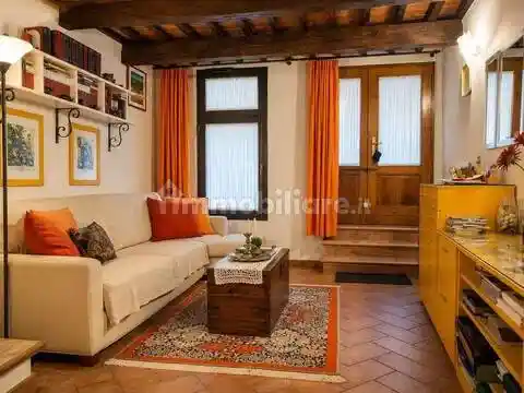 Appartamento in vendita a Torrita di Siena