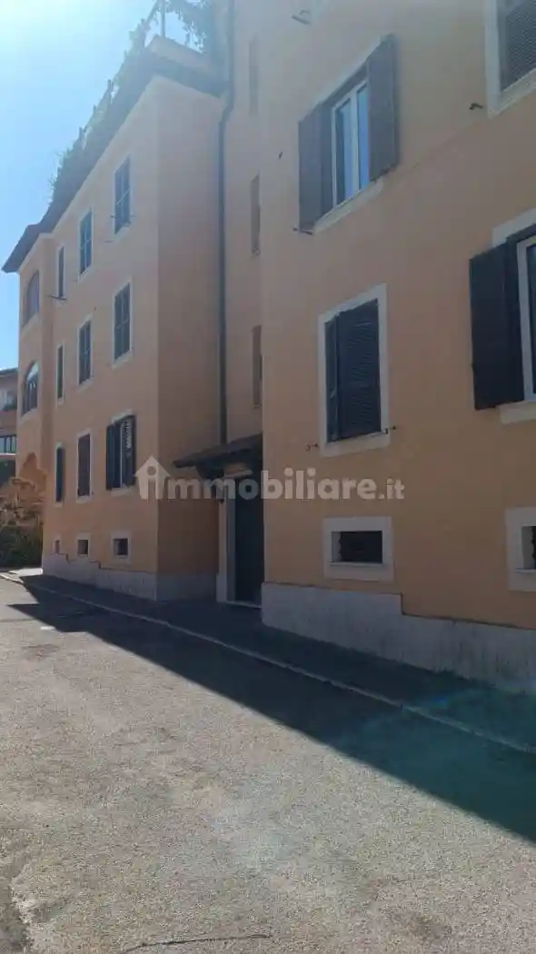 Appartamento in vendita a Frascati