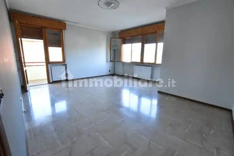 Appartamento in vendita a Felino