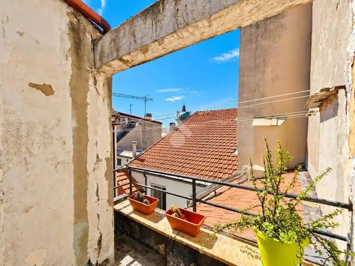 Appartamento in vendita a Savona