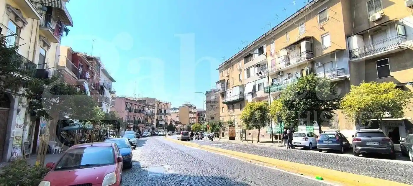 Appartamento in affitto a Napoli