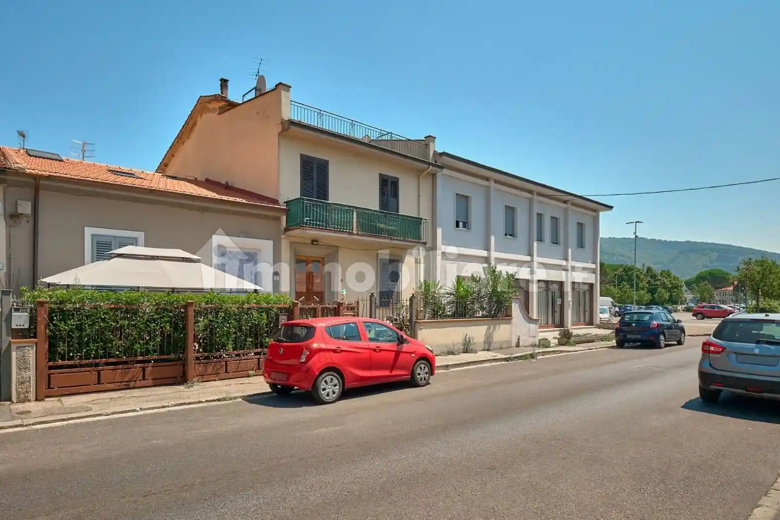 Casa indipendente in vendita a Prato