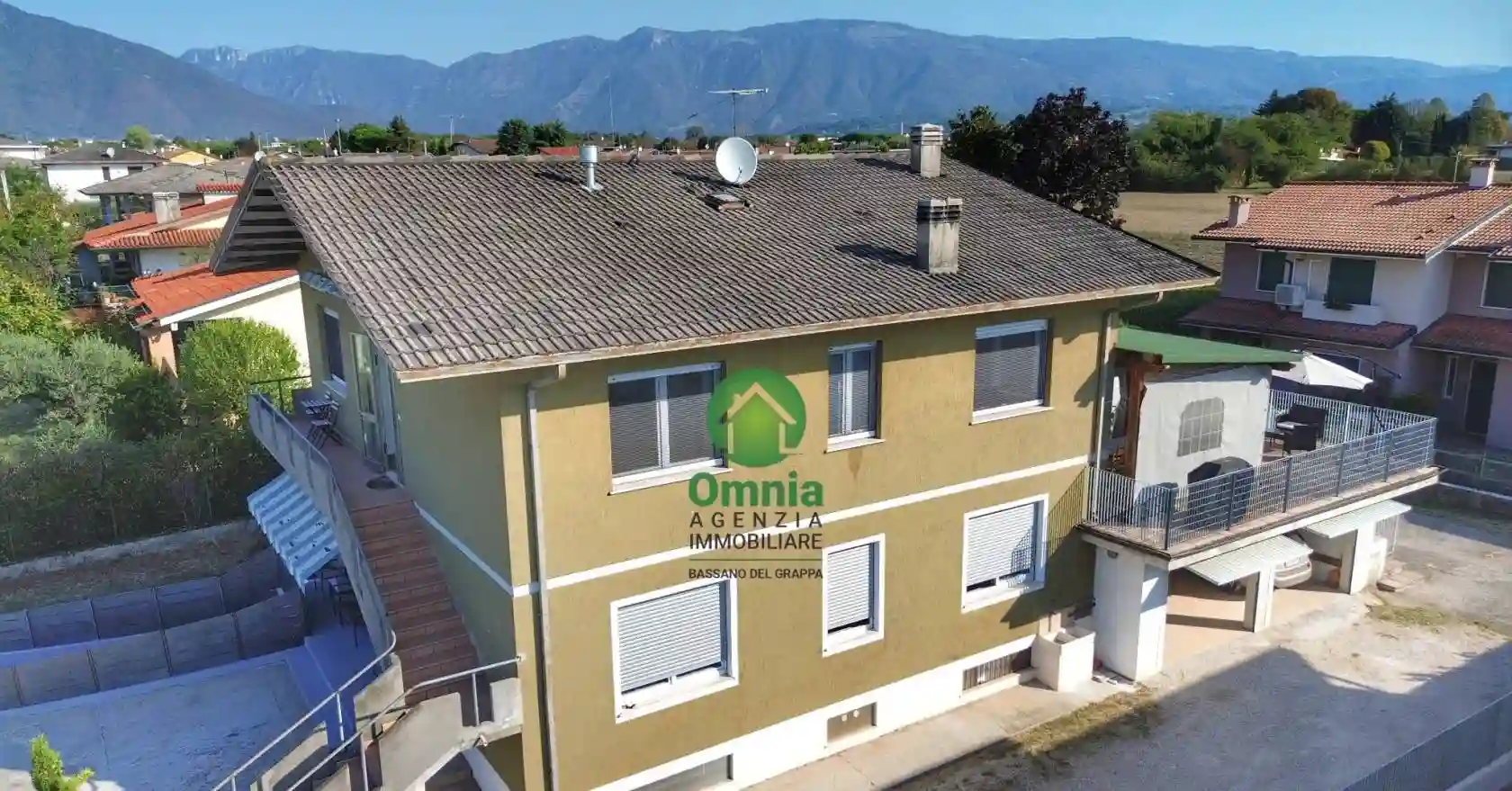 Villa - foto 2