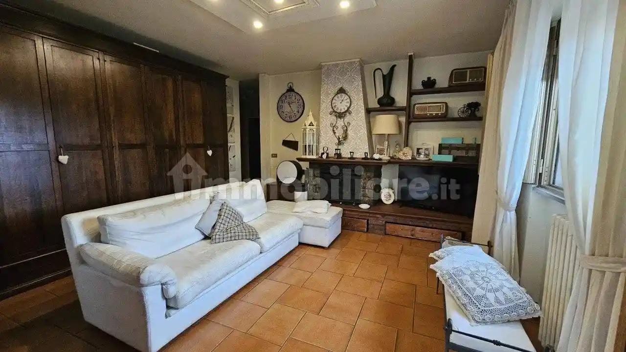 Appartamento in vendita a Viareggio