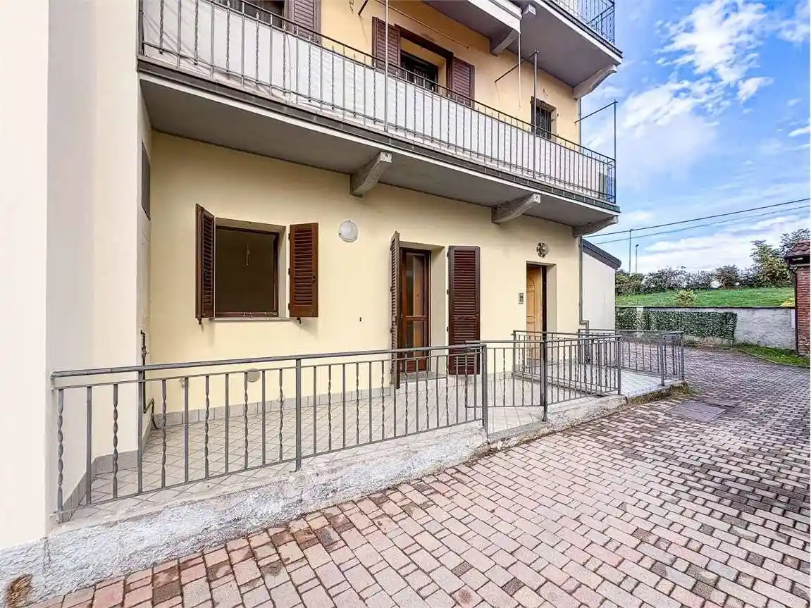Appartamento in vendita a Pombia