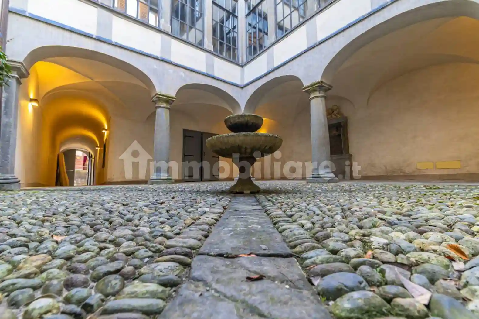 Palazzo - Edificio - foto 3