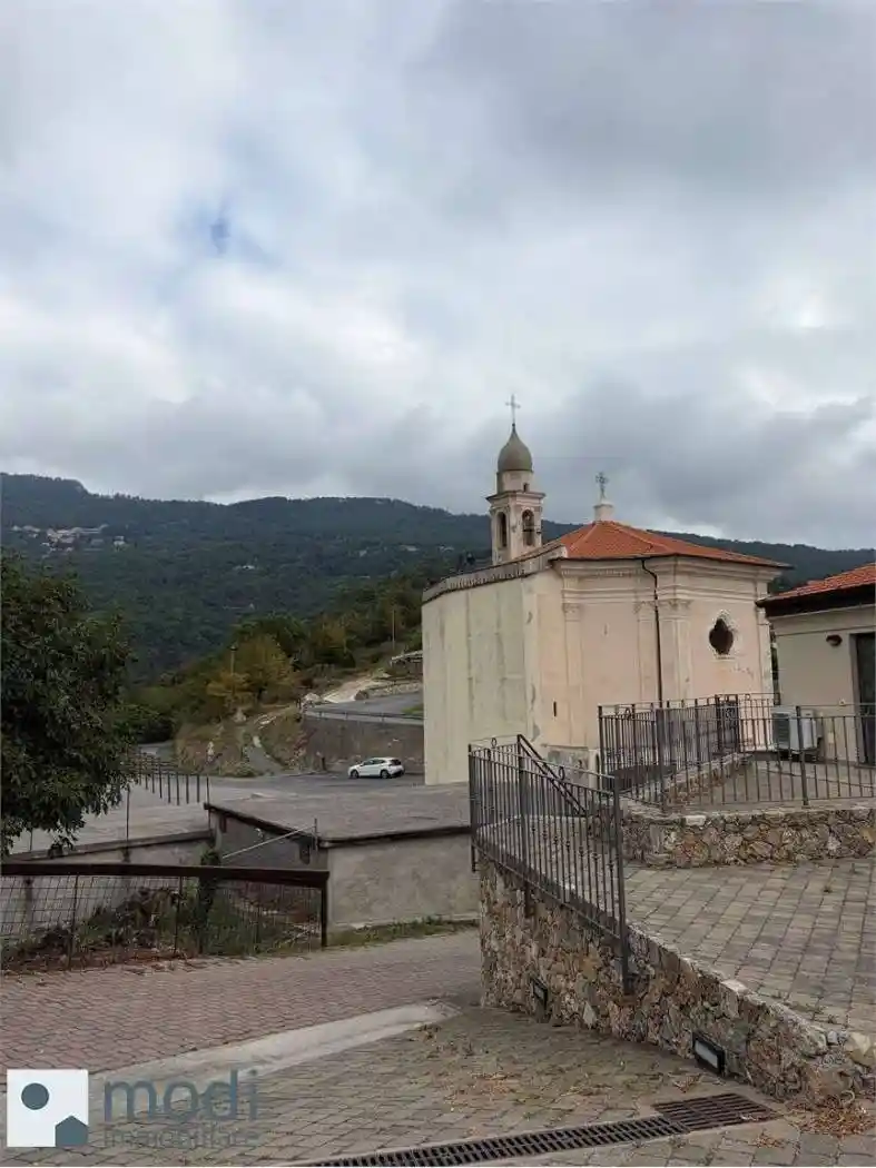 Appartamento in affitto a Magliolo