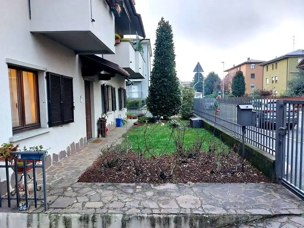 Appartamento in vendita a Bergamo