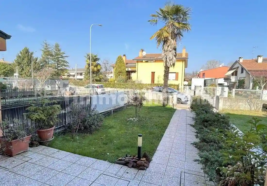 Villetta a schiera - foto 2
